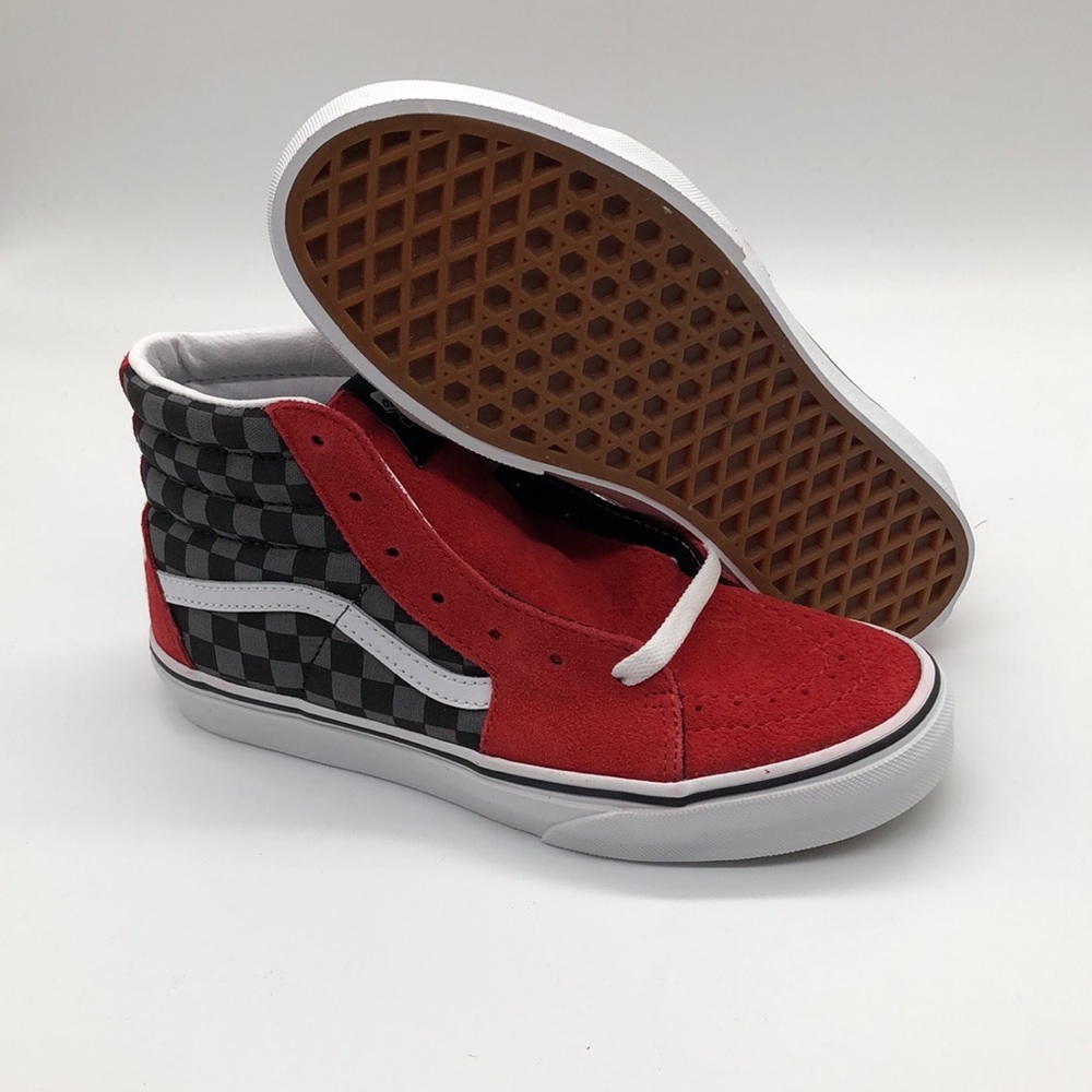 Vans black and red sk8-hi VN0A4UI27WL